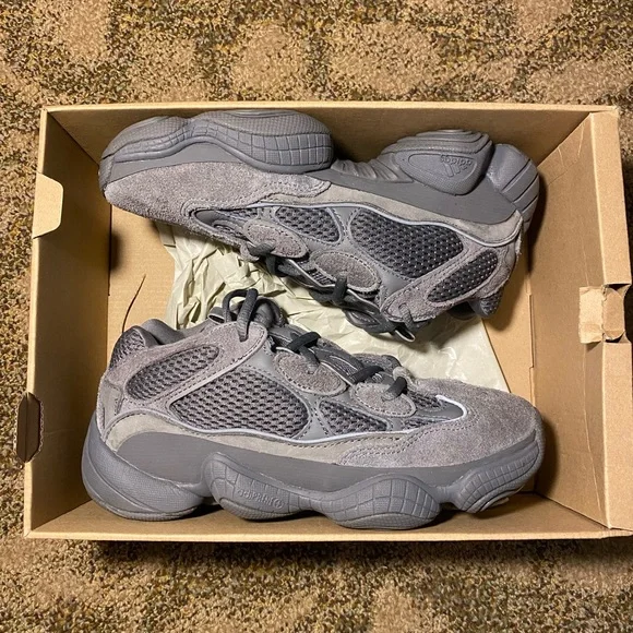 Yeezy 450 granite size 4.5 - Picture 1 of 9